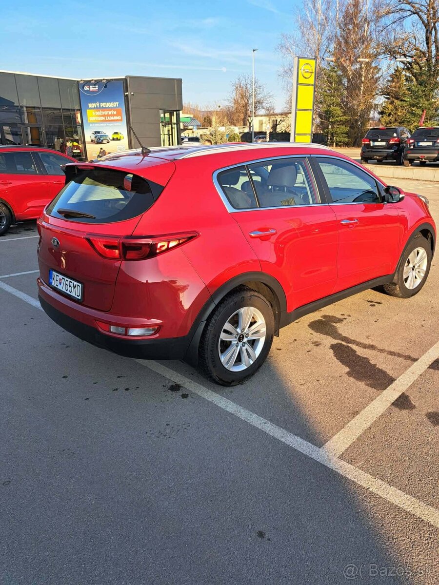 Predám Kia Sportage 1.6 - 4