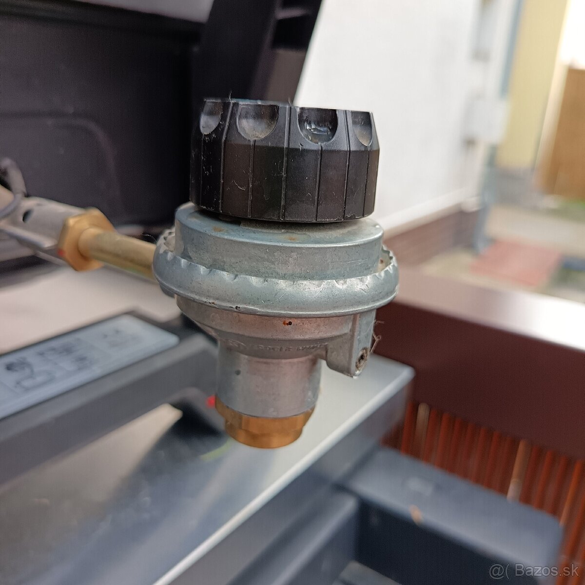 Gril prenosny karavan na plynove kartuse Char-Broil - 4