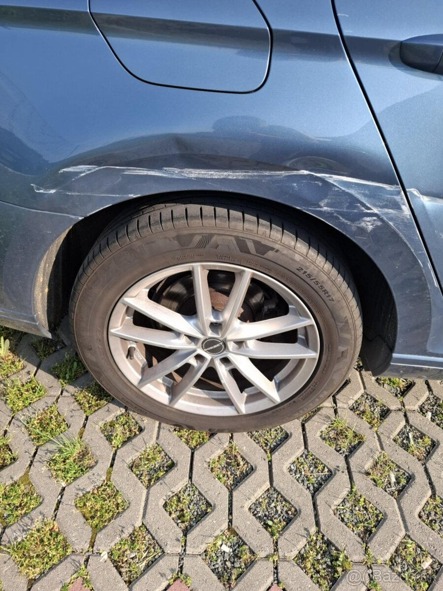 Predám VW Passat Variant B8, 2.0 TDI DSG, plne vybavený a sp - 4