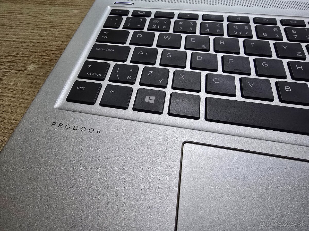 Kovovy HP Probook 440 G6 s procesorom i3 8gb ram a 256gb ssd - 4