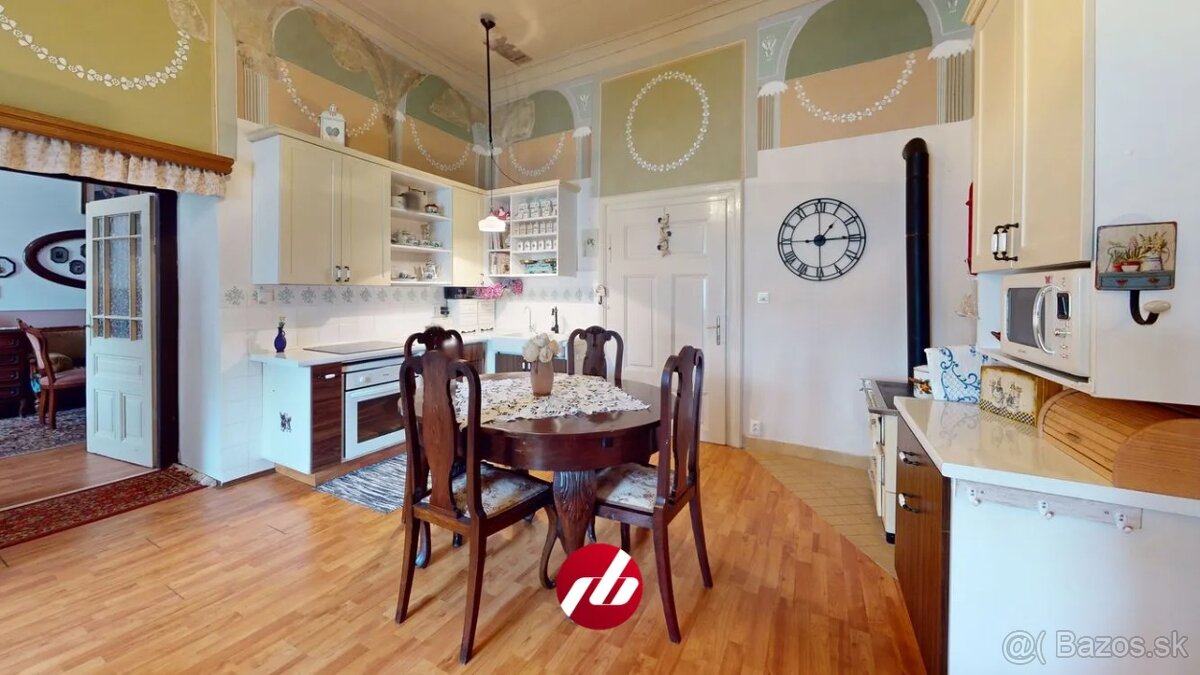 Rodinné bývanie v krásnej historickej nehnuteľnosti v Soboti - 4