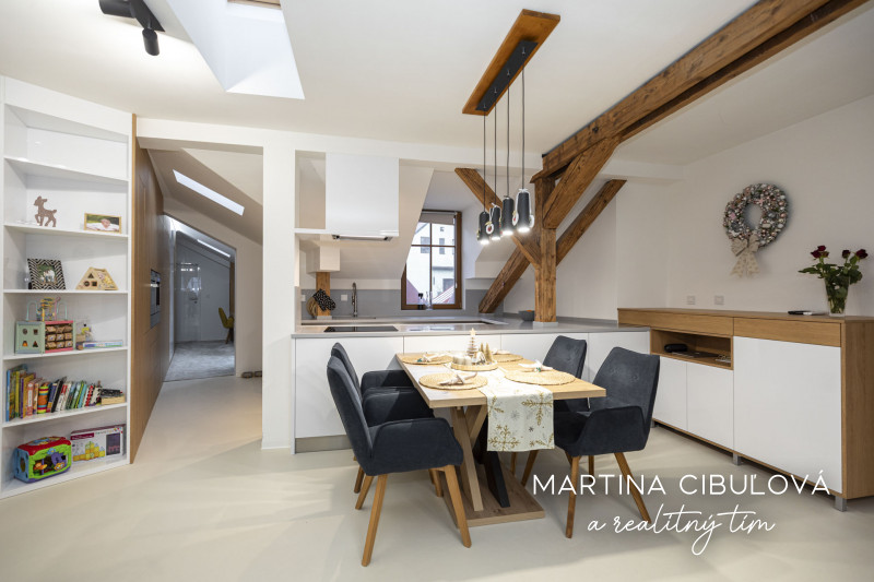 2.5 izbový byt s parkingom v centre Banskej Bystrice je na p - 4