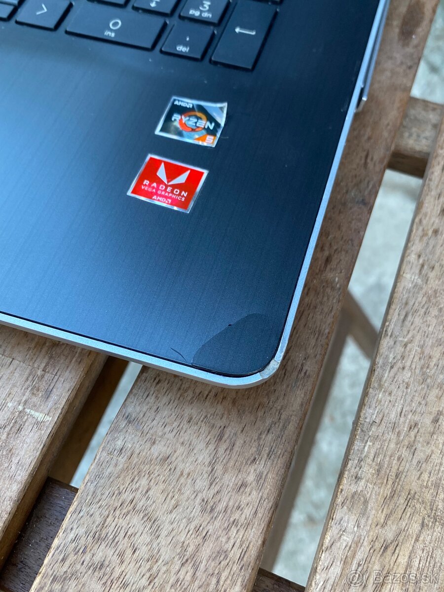 Notebook HP 17-ca0001nc 17,3” AMD Ryzen 5,8GBDDR4,256GBSSD - 4