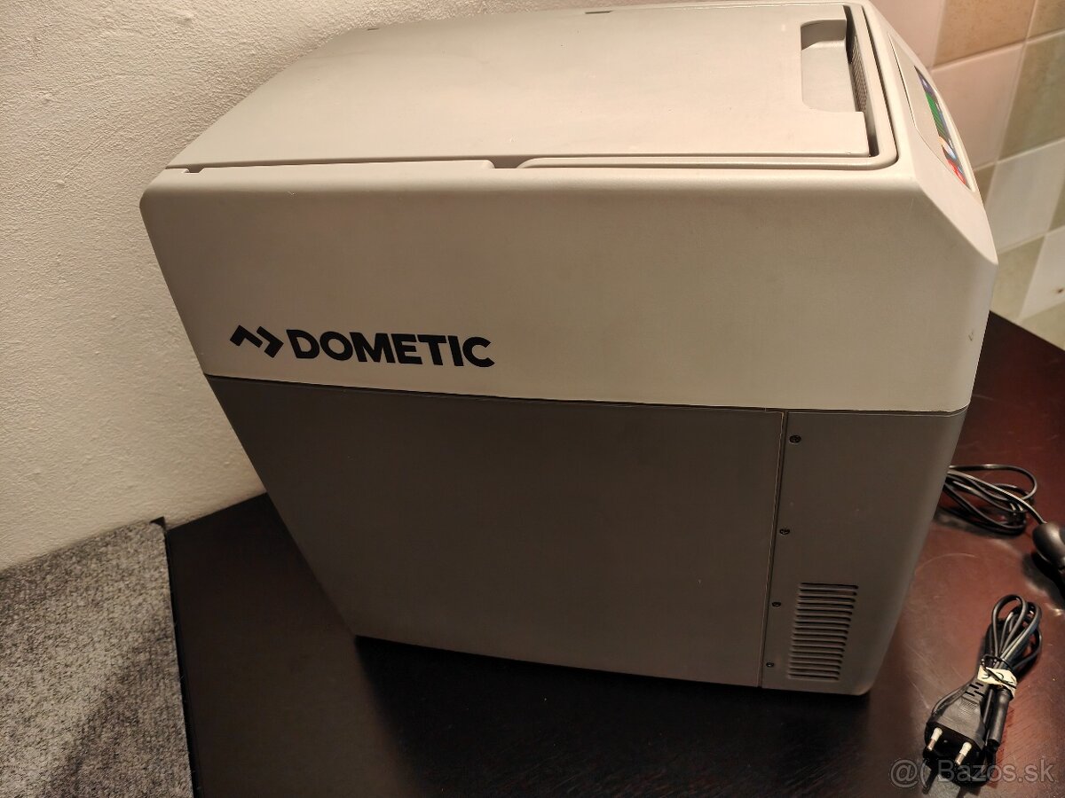 Prenosná termoelektrická chladnička DOMETIC TC21 - 4