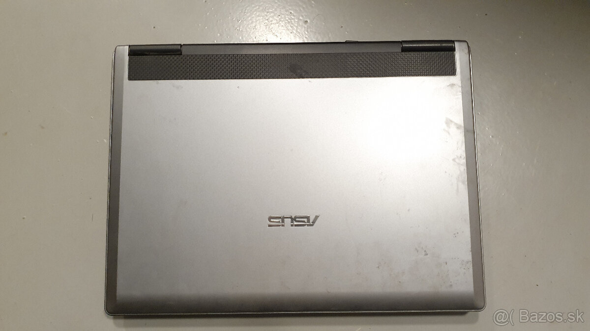 funkcny notebook - 4