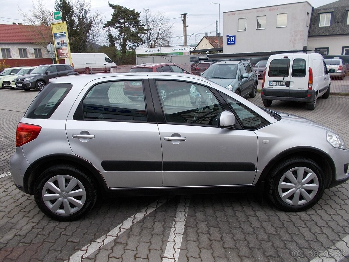 Suzuki SX4 1,5 2WD 5MT GLX - 4