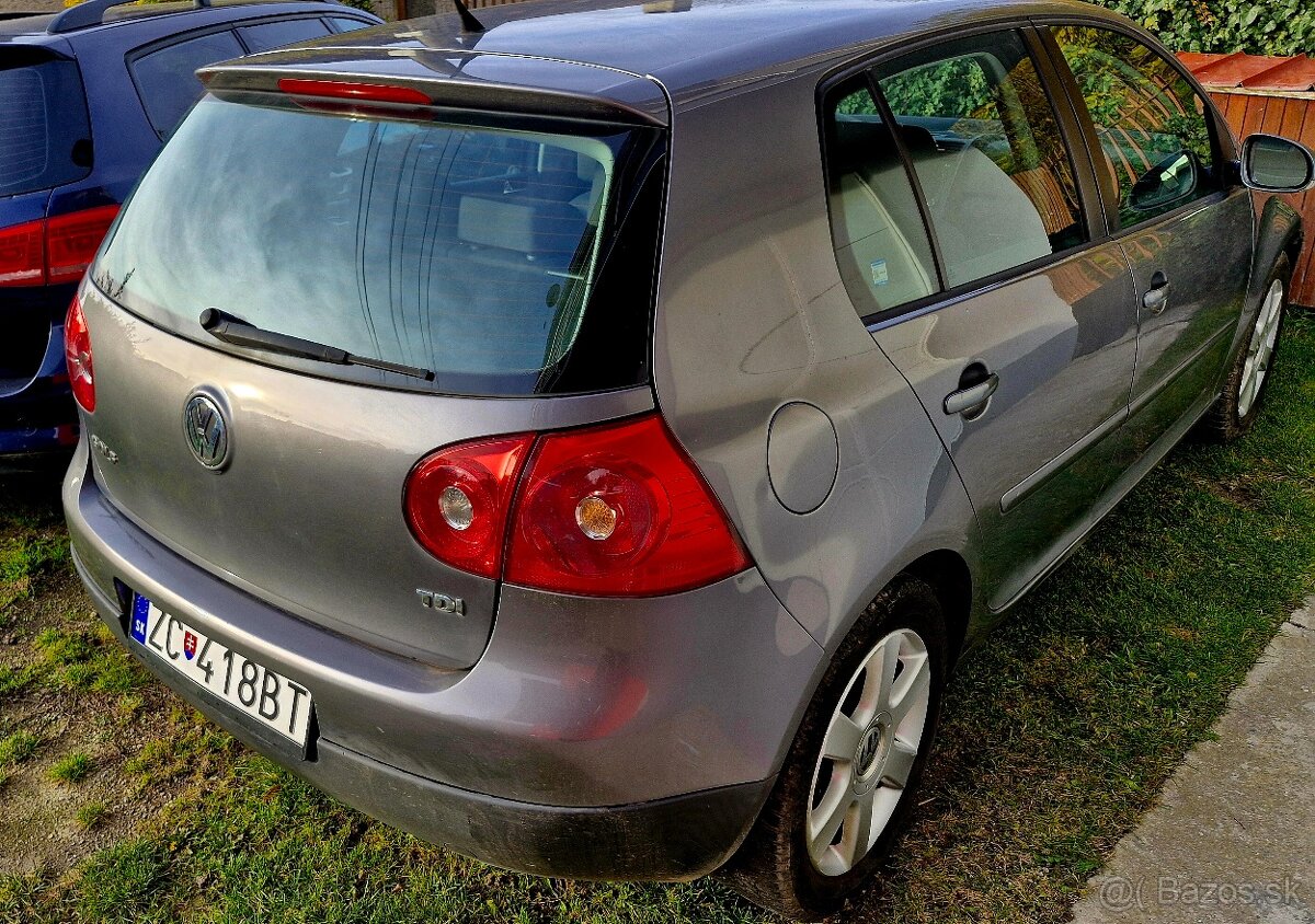 Volkswagen golf 5 1.9 TDI 66-KW - 4