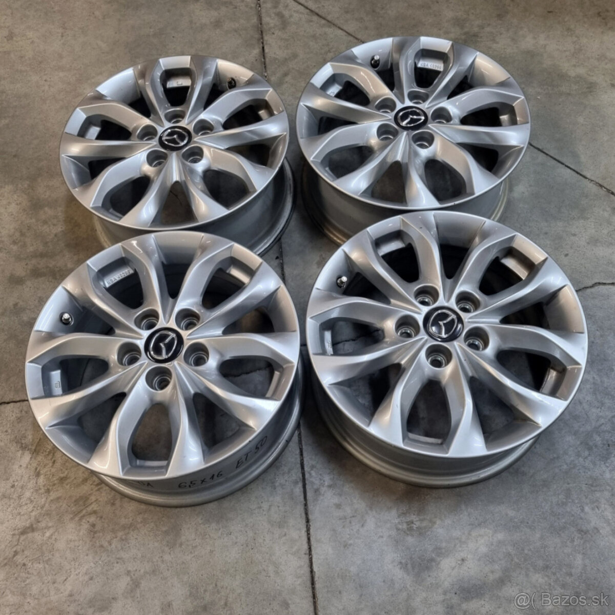 Hliníkové disky 5x114,3 R16 6,5J ET50 - 4