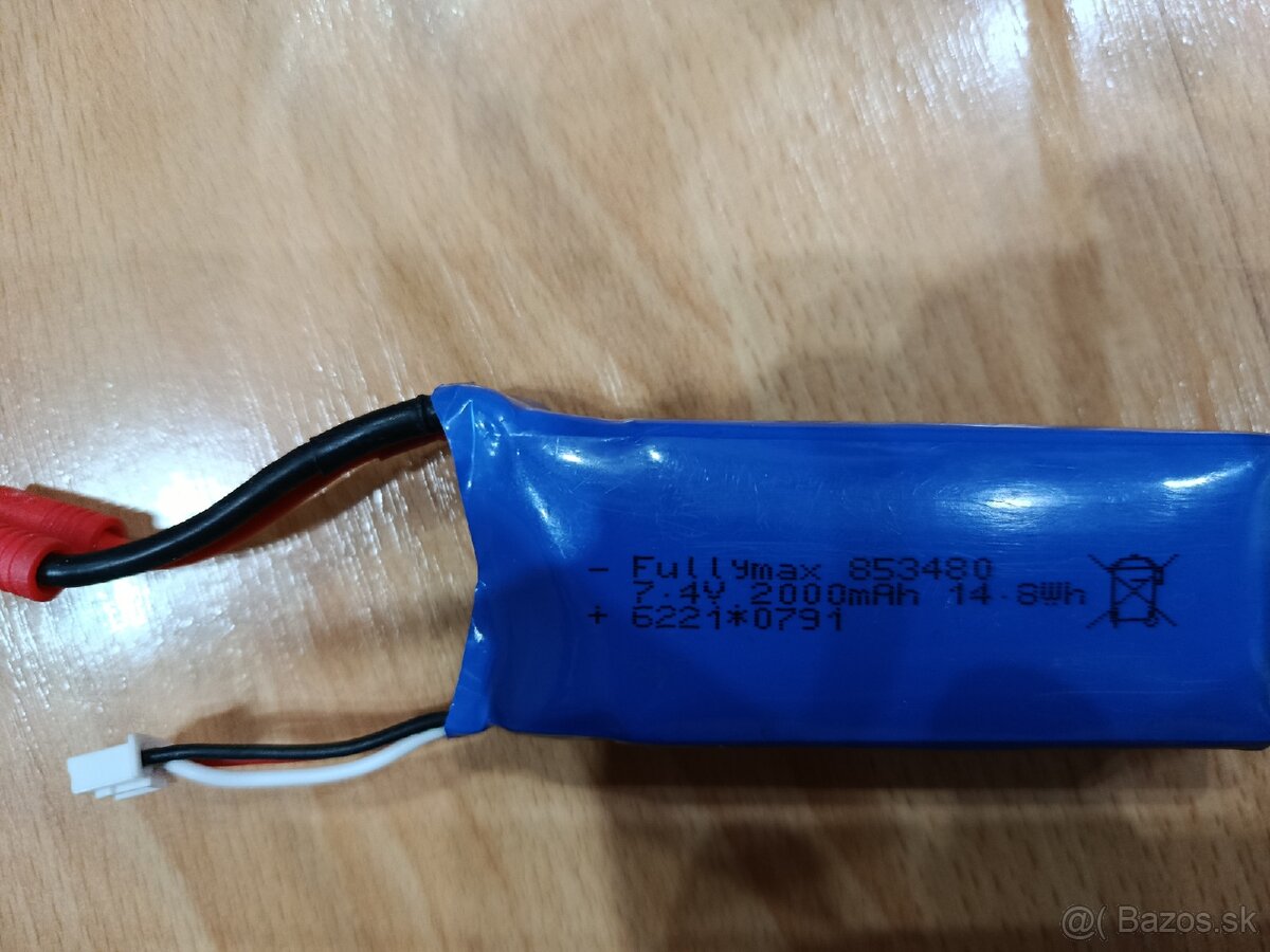 Predám Dron SYMA X8HC s kamerou - 4