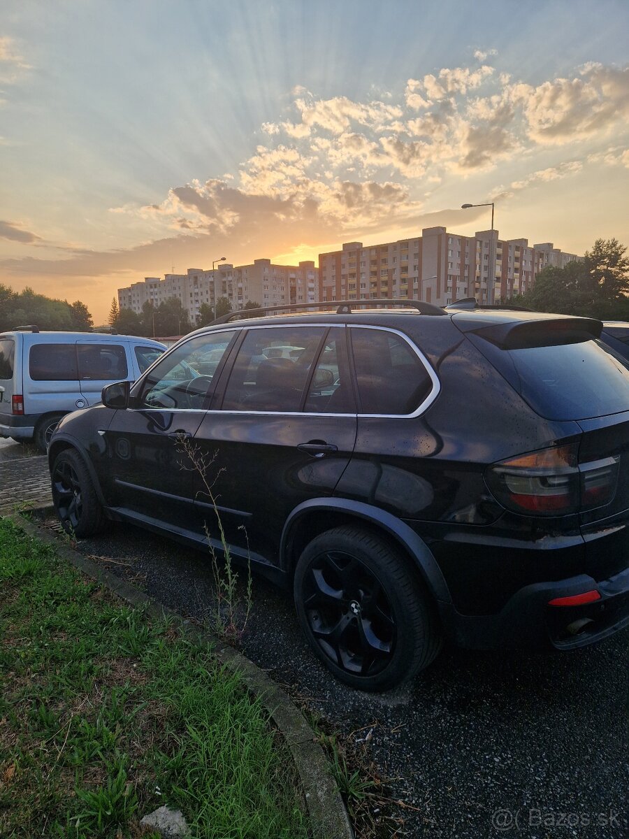 Predám BMW X5 - 4