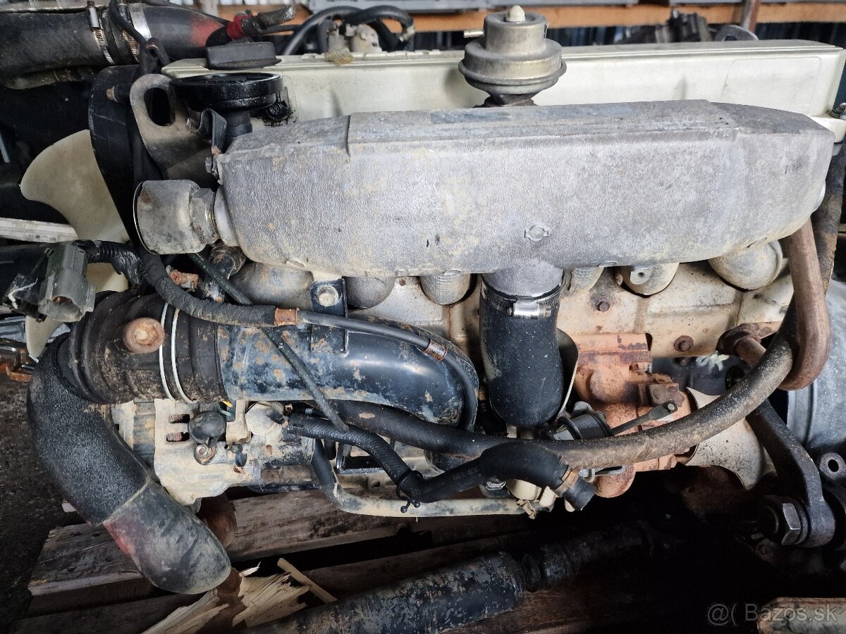 Motor 2.8 td 85 kw patrol y60 - 4