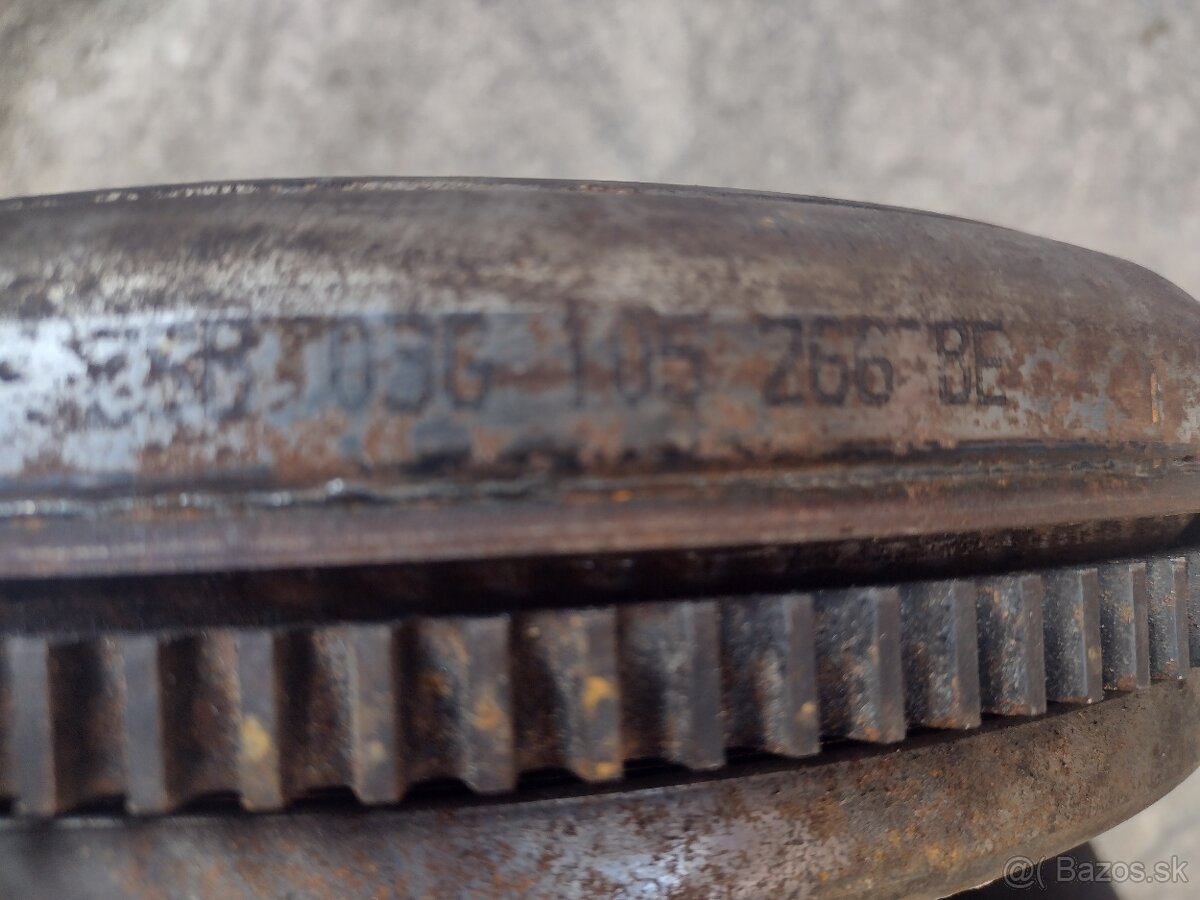 Zotrvačnik Octavia 2 dsg - 4