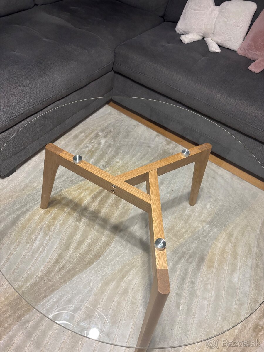 Konferenčný stolik - 4