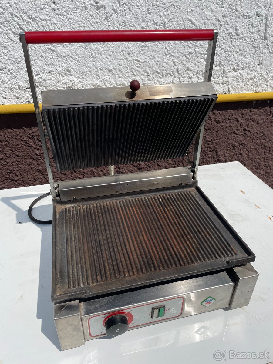 Profi kontaktný gril RM Gastro - 4