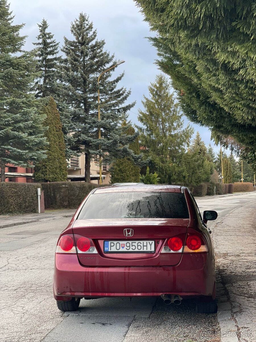 đźš— Honda Civic 1.8 (2006) – LPG + BenzĂn - 4