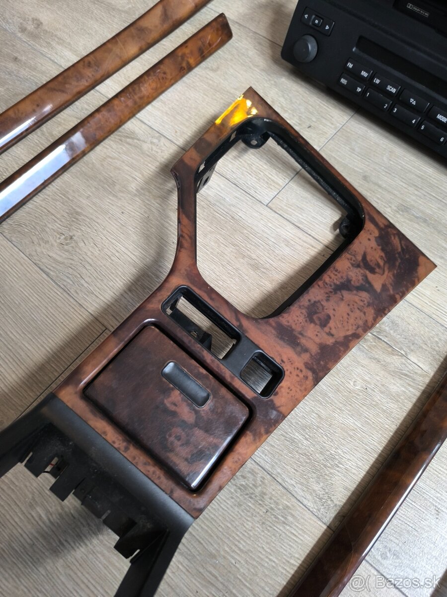 BMW e39 - NUSSBAUM drevo dekor - 4