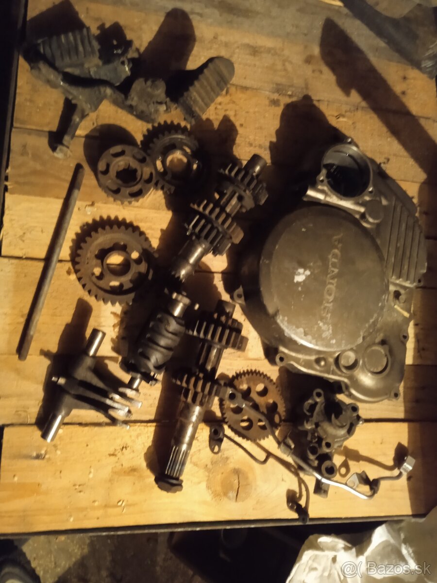 Diely HONDA NX650 Dominator - 4