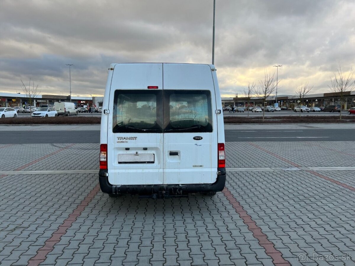 Ford Transit 2.2 TDCi 81kw 9 míst L2H2 - 4