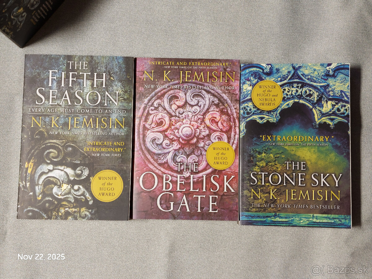 N. K. Jemisin 'The Broken Earth Trilogy' (ENG) - 4