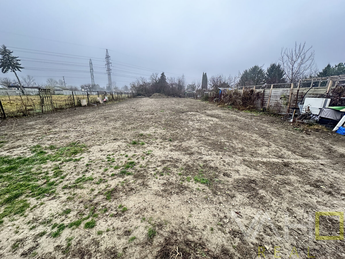 NA PREDAJ Stavebný pozemok od 500m2 až do 1513m2 Bratislava - 4