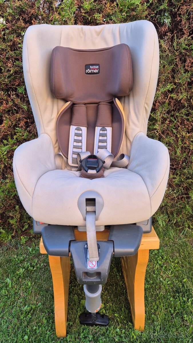 BRITAX RÖMER safefix 9-18kg - 4