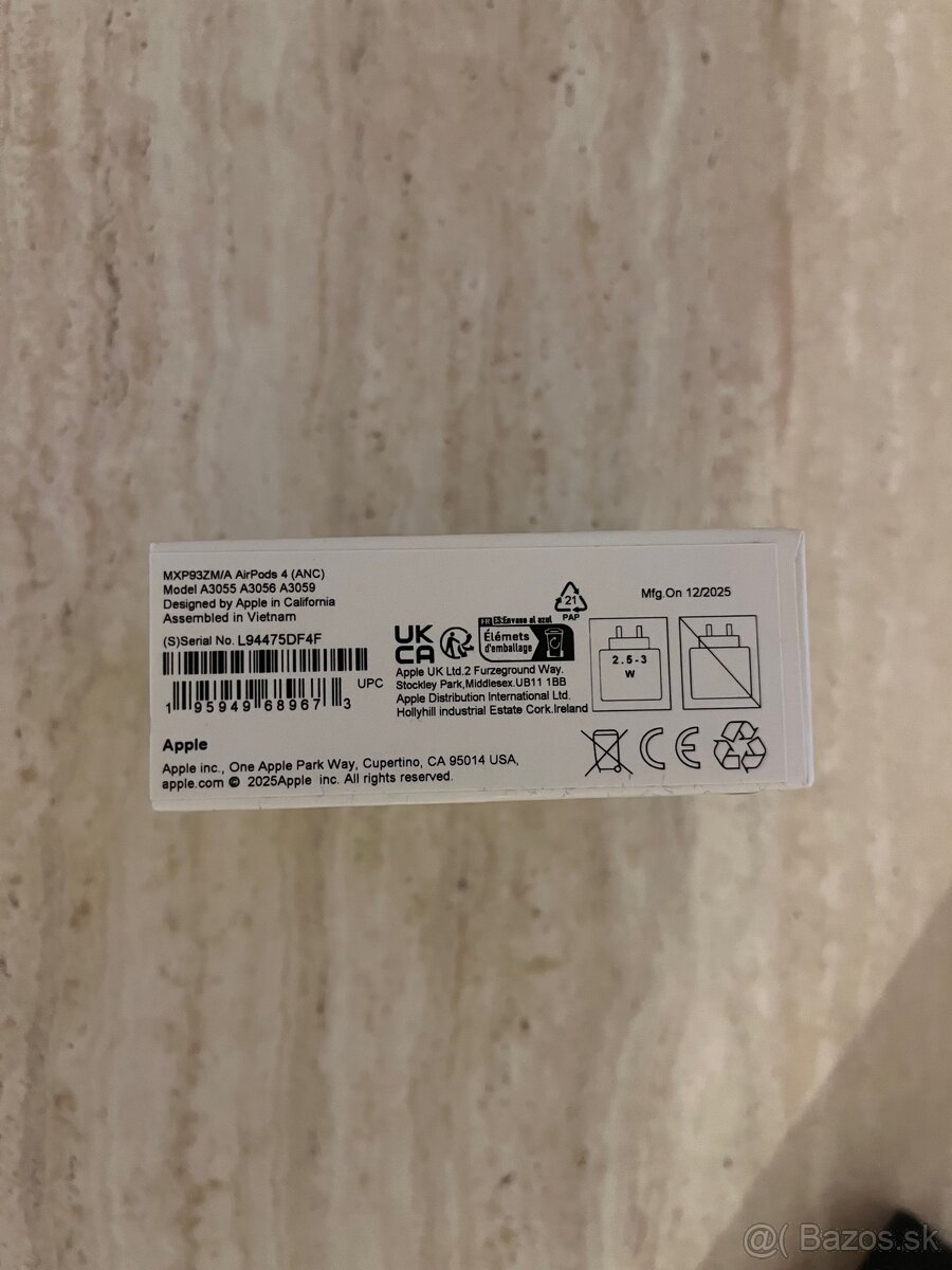 AirPods 4 (active noise cancellation) - 4