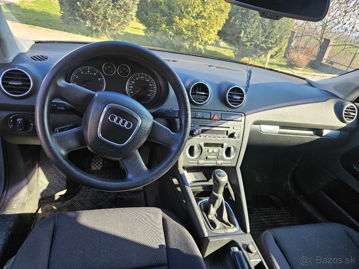 Predam audi a3 1.6. 74 kw - 4