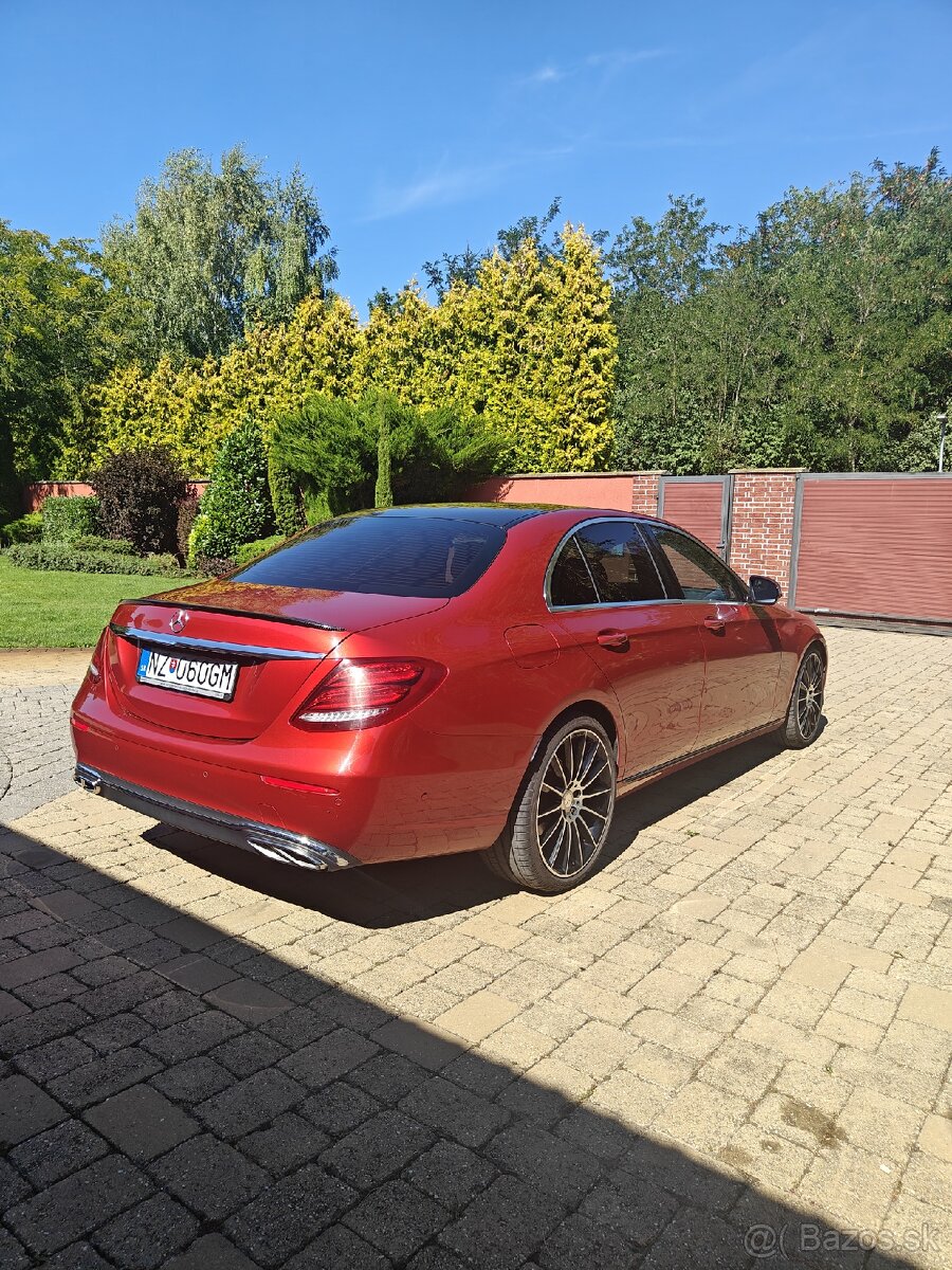 Mercedes E220d w213. 84 tis.km TOP stav - 4