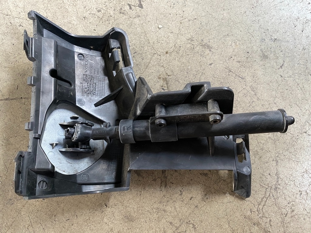 Rozpredam volvo XC60 I 2,4 d4 2008-2016 - 4