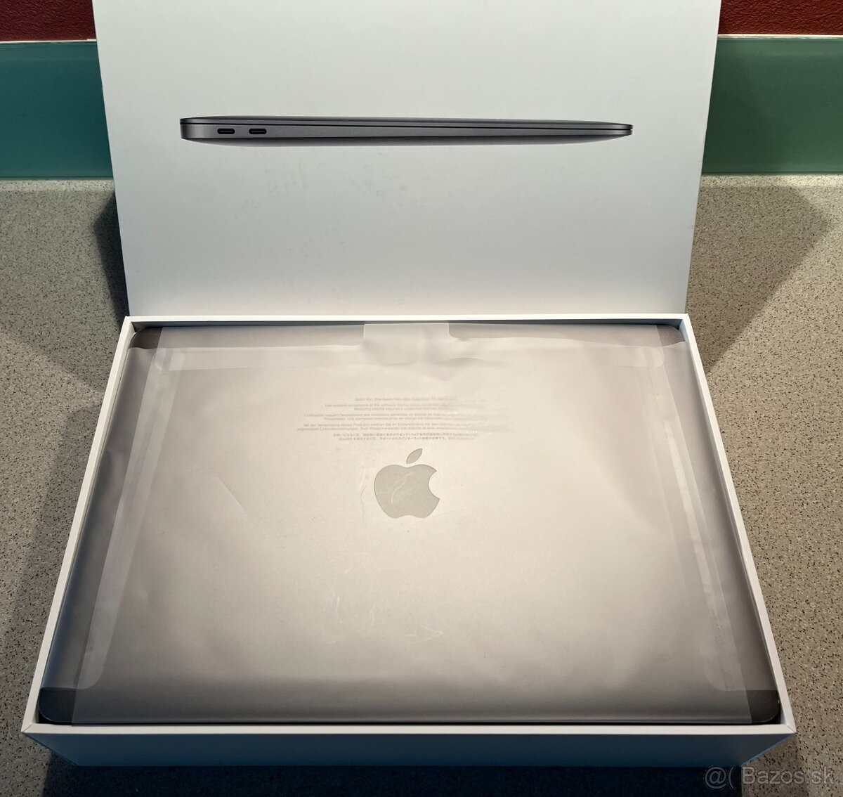 MacBook Air 13" (2019), i5 1,6Ghz, 8GB RAM, 256GB SSD - 4