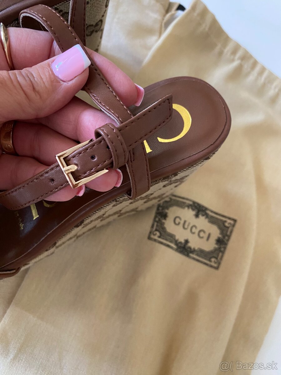 Gucci sandálky - 4