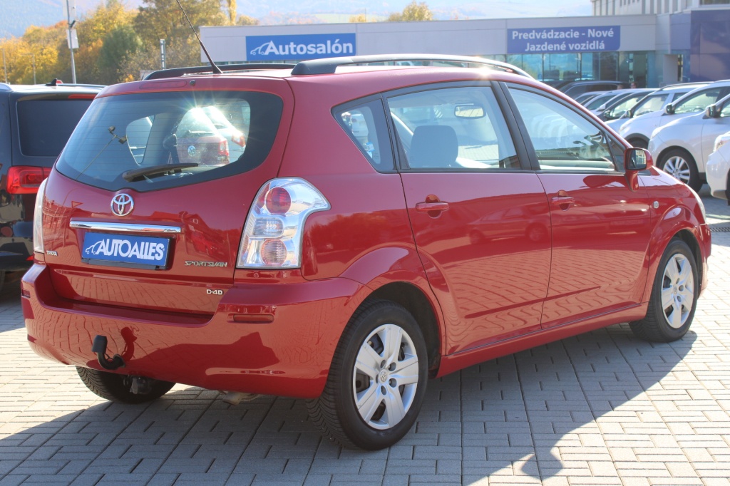 Toyota Corolla Verso 2,2 D4D 100 kW - 4