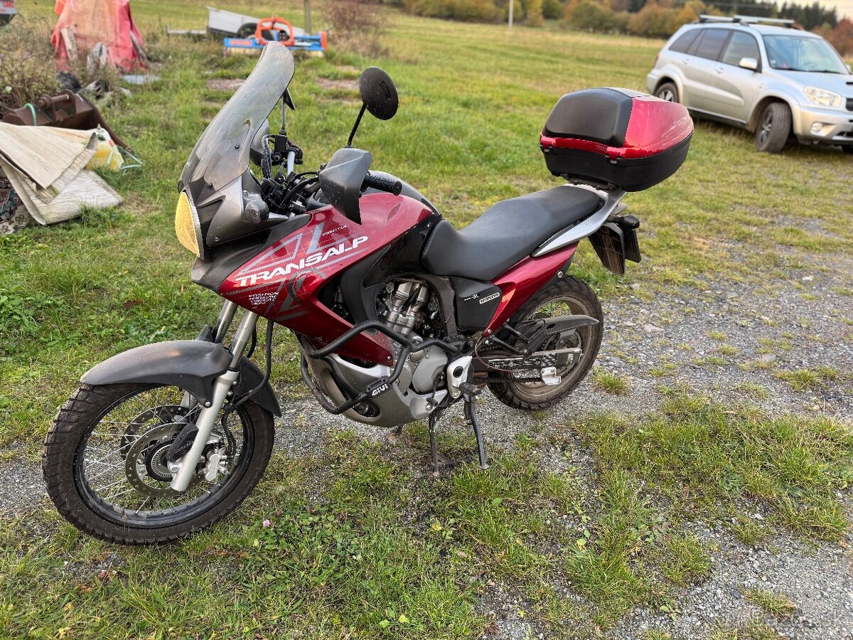 Honda transalp - 4