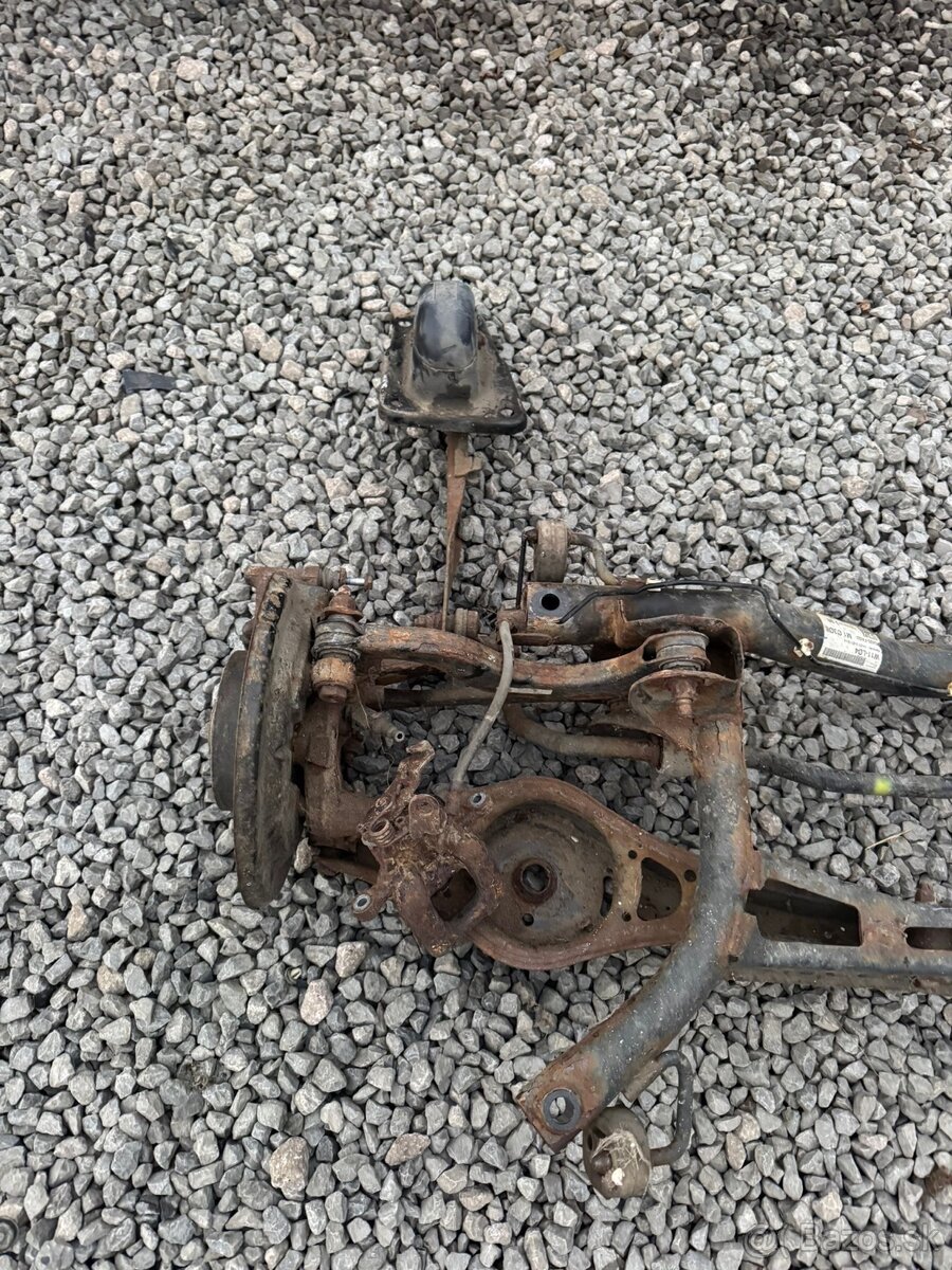 Zadná náprava kompletná 1K0505315BM - 4