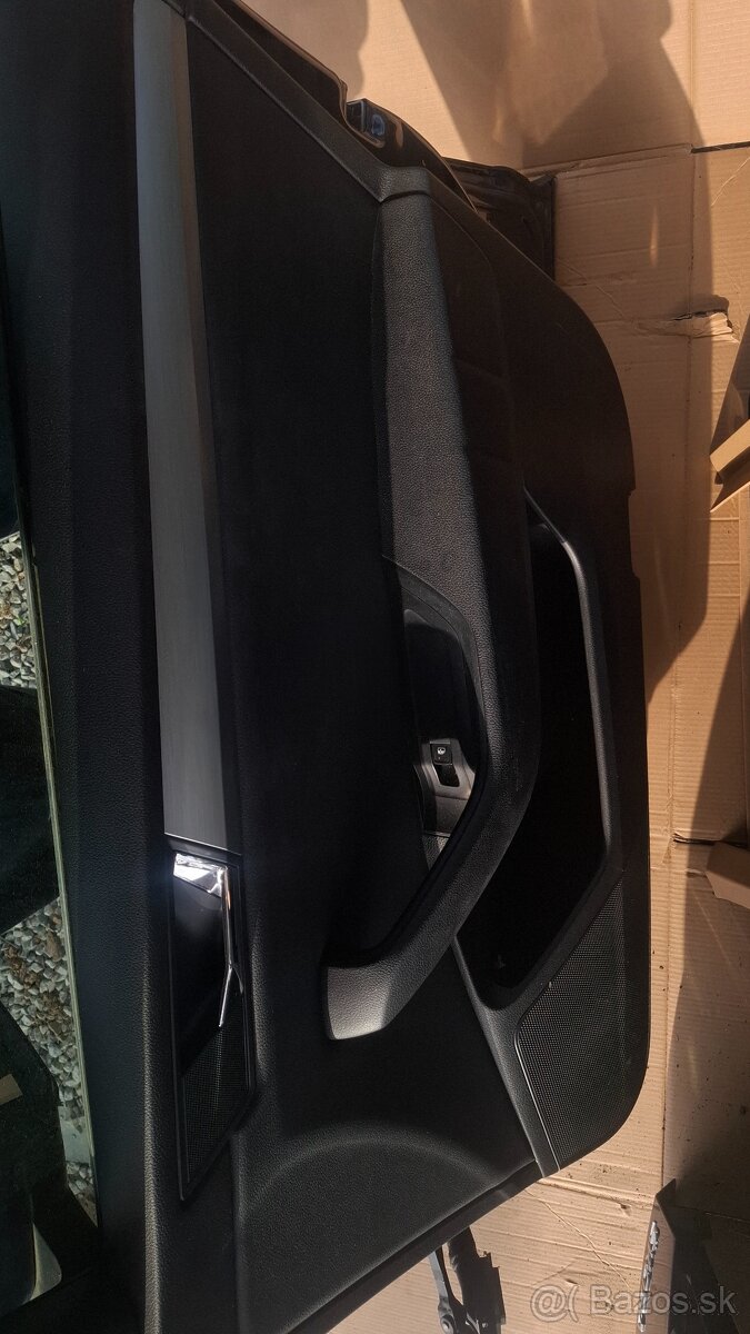 Škoda Superb 3 Combi dvere - 4