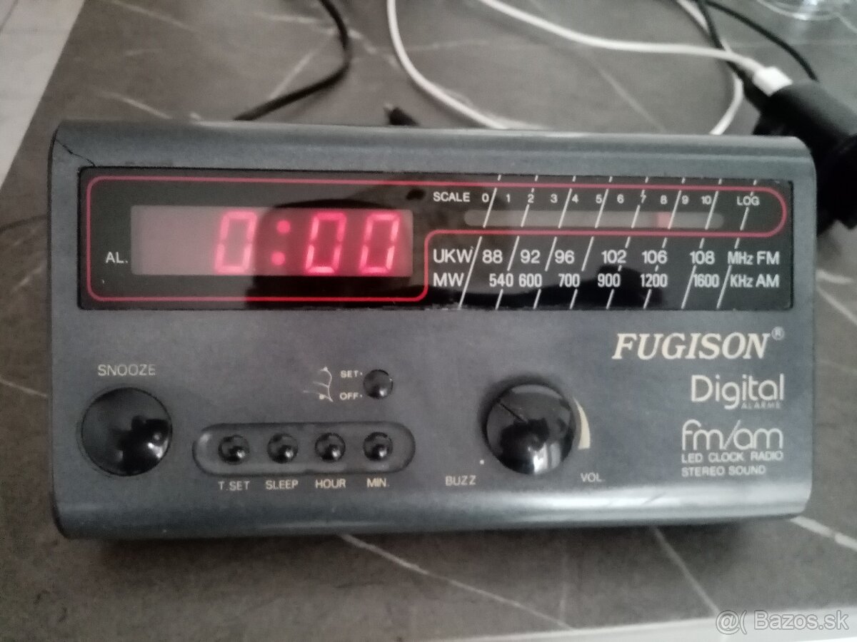 FUGISON Digital alarme – retro rádio - 4