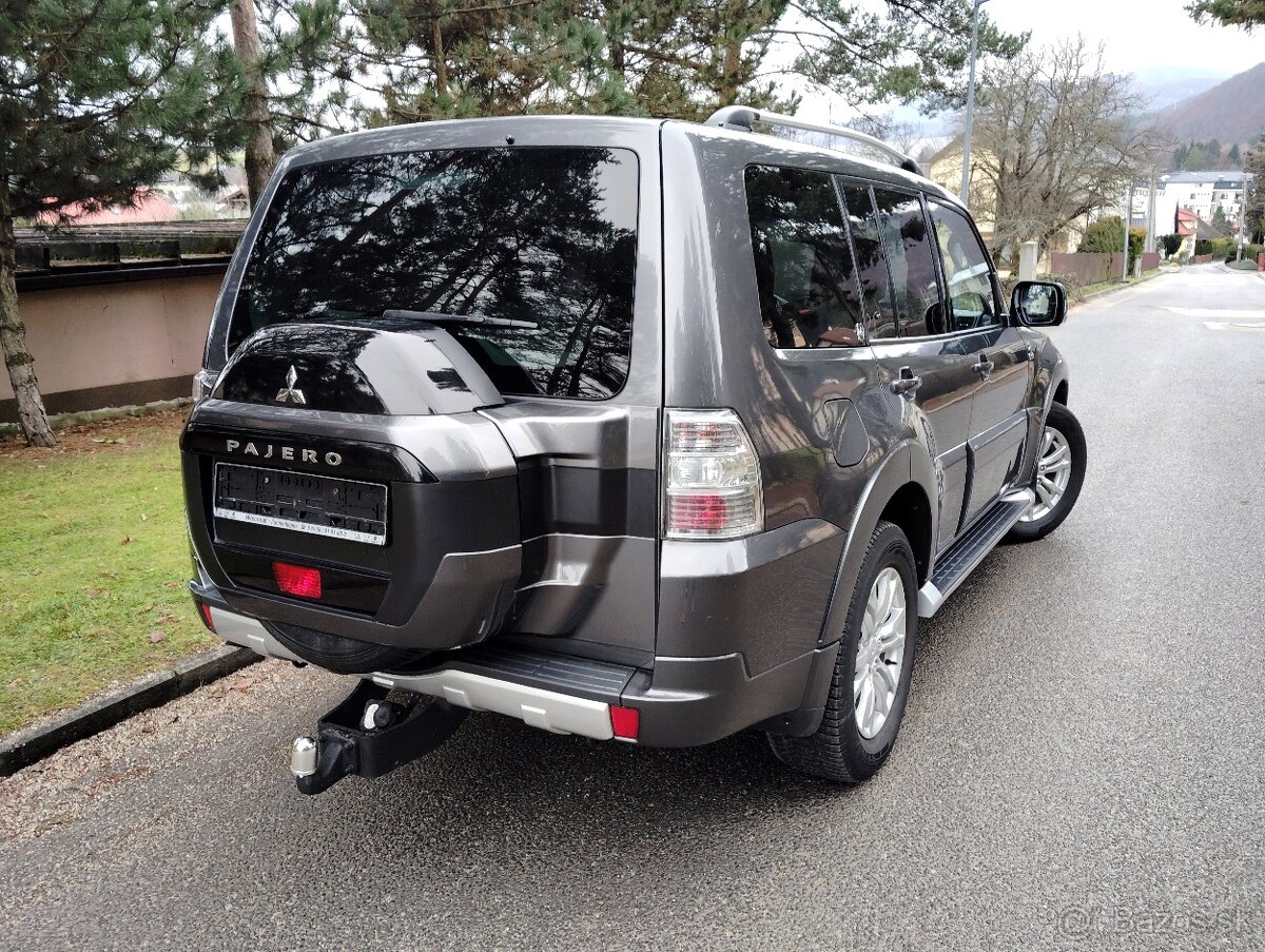 MITSUBISHI PAJERO WAGON 3.2DI-D DIAMOND EDITION. - 4