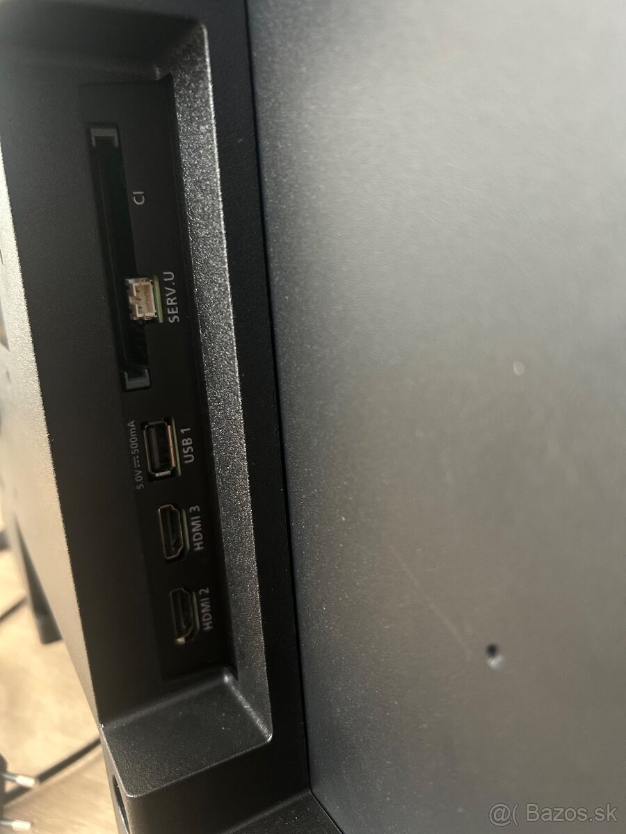 Predám LED HD televízor Philips - 4