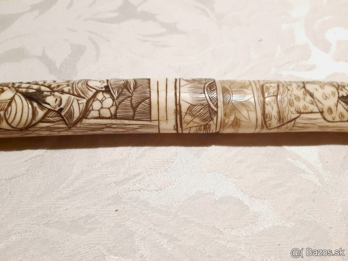 Starodávny vyrezávaný čínsky meč - 4