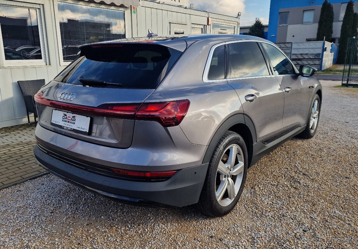 AUDI E-TRON 50 QUATTRO S LINE - 4