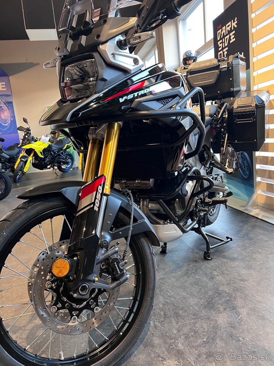 Suzuki V-STROM 1050 DE 2025 - 4