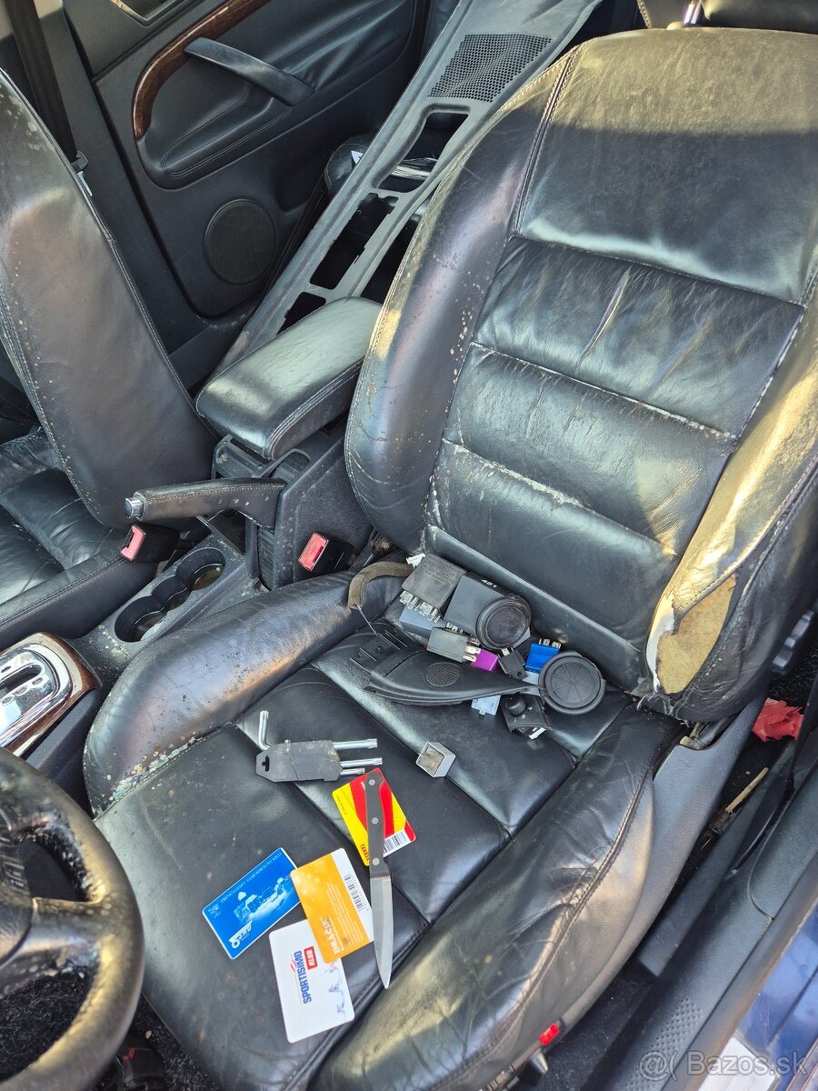 Rozpredam škoda superb 1 - 4