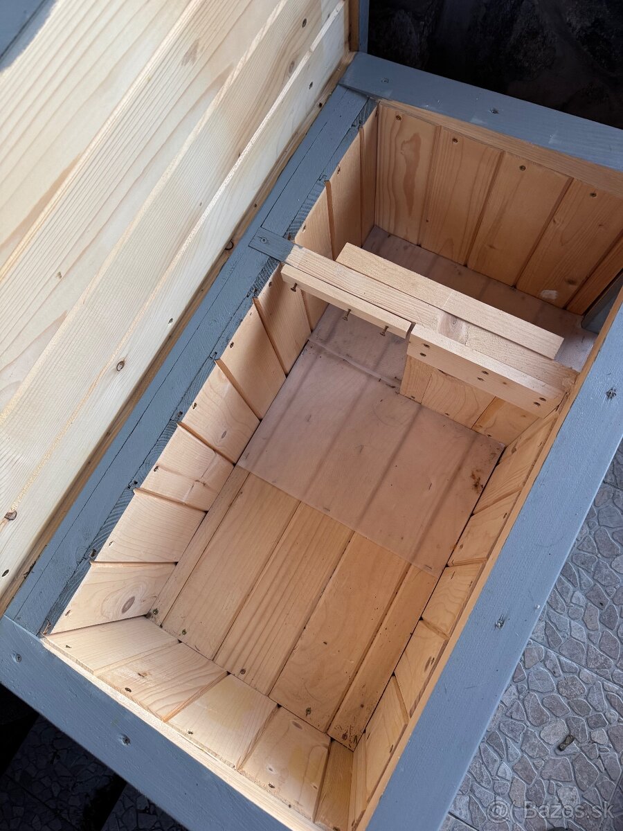 Zateplena psia buda - 4