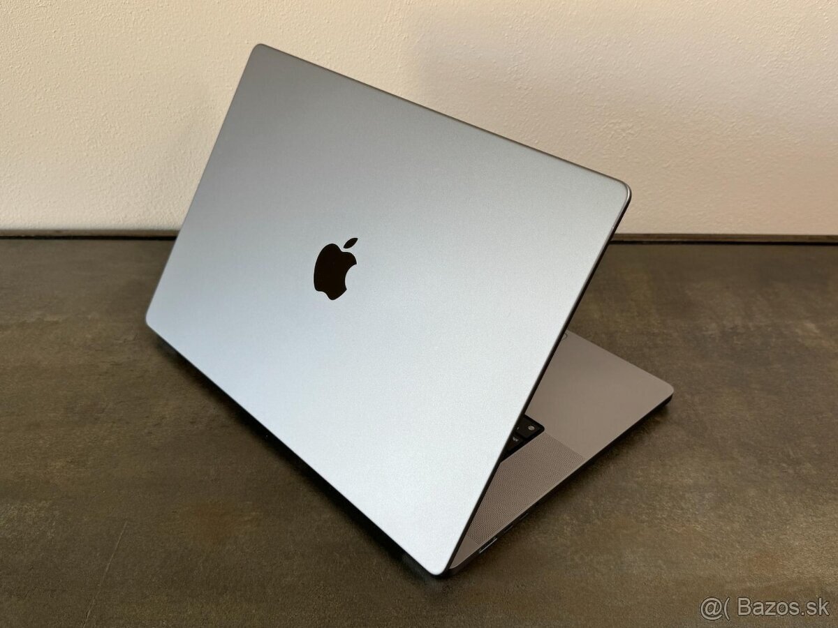 Apple MacBook Pro 16 2021 M1 Max - 4