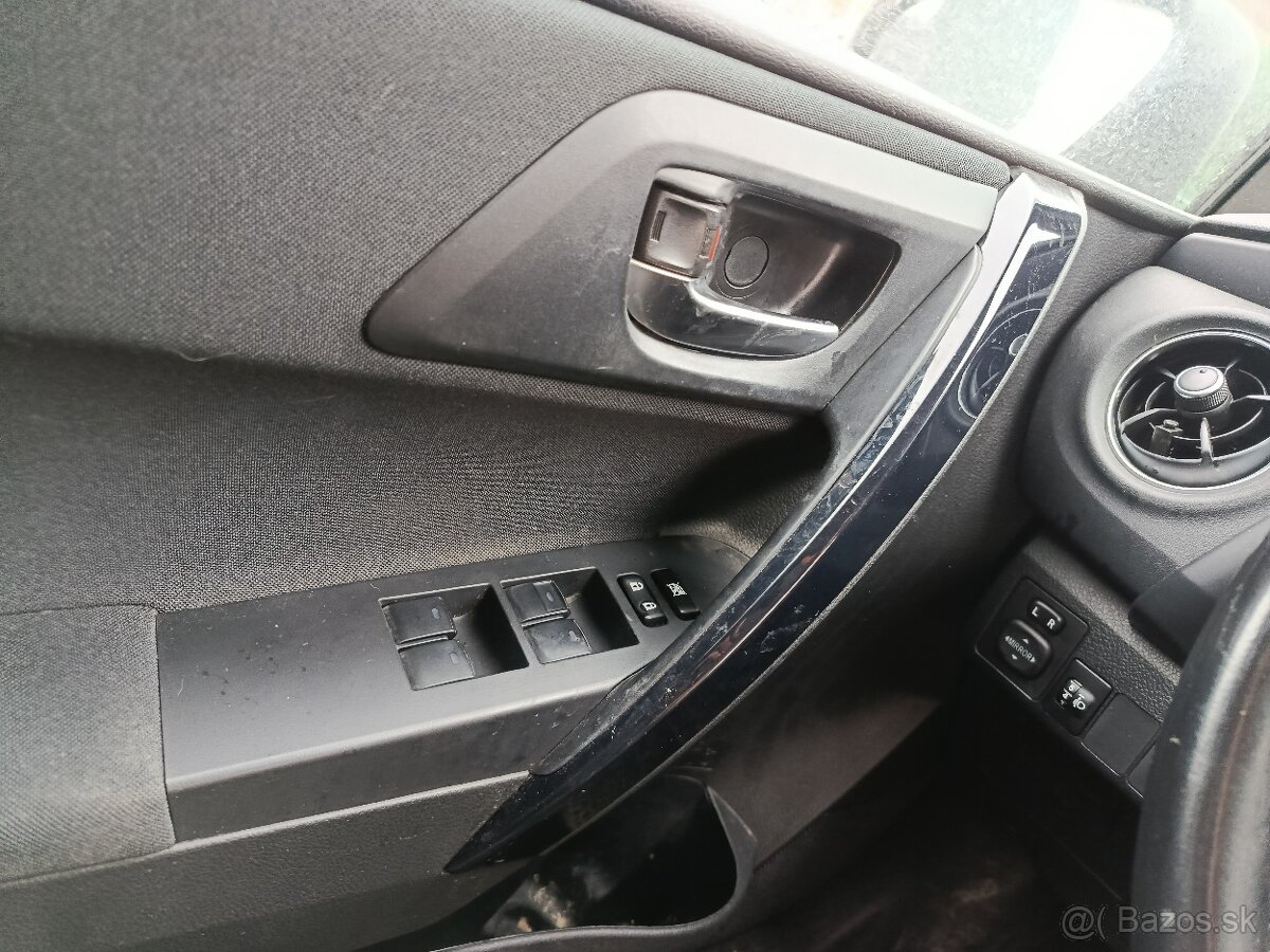 rozpredam toyota auris 1.6 2016 N47C16A - 4