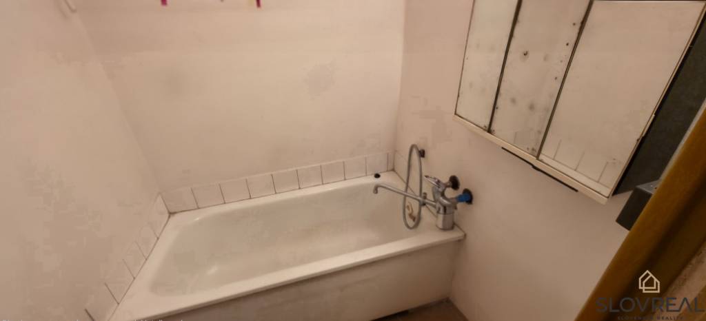 SLOVREAL na predaj 2 izbový byt Žarnovica, 55 m2 - 4