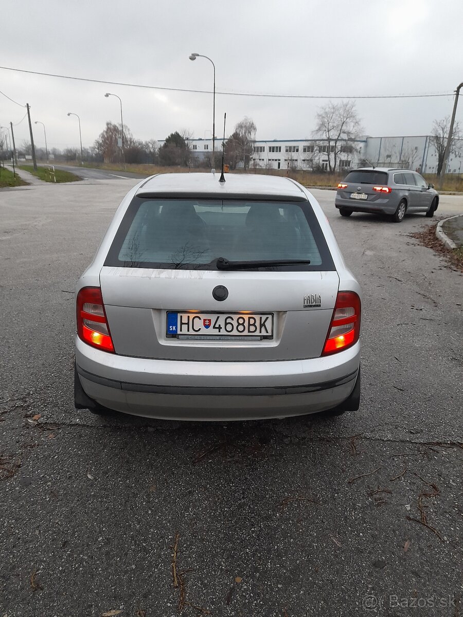 1.4 bebzin rk 2001 - 4