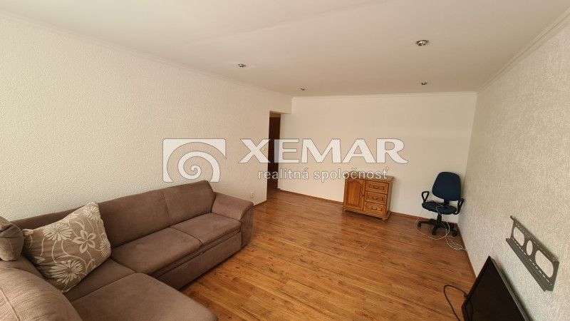 Na predaj 3-izbový byt v Detve - 4