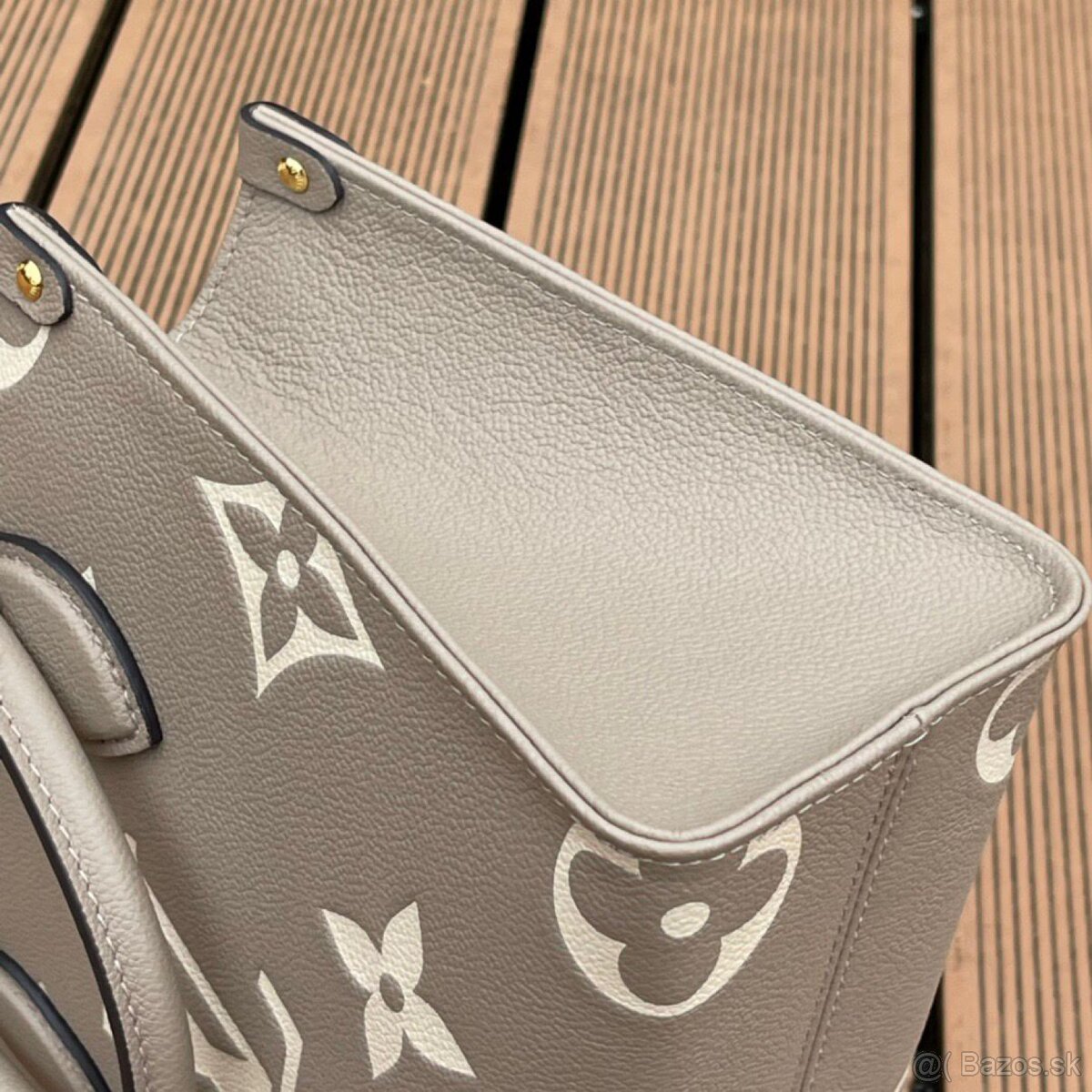 Kožená kabelka L V - 4