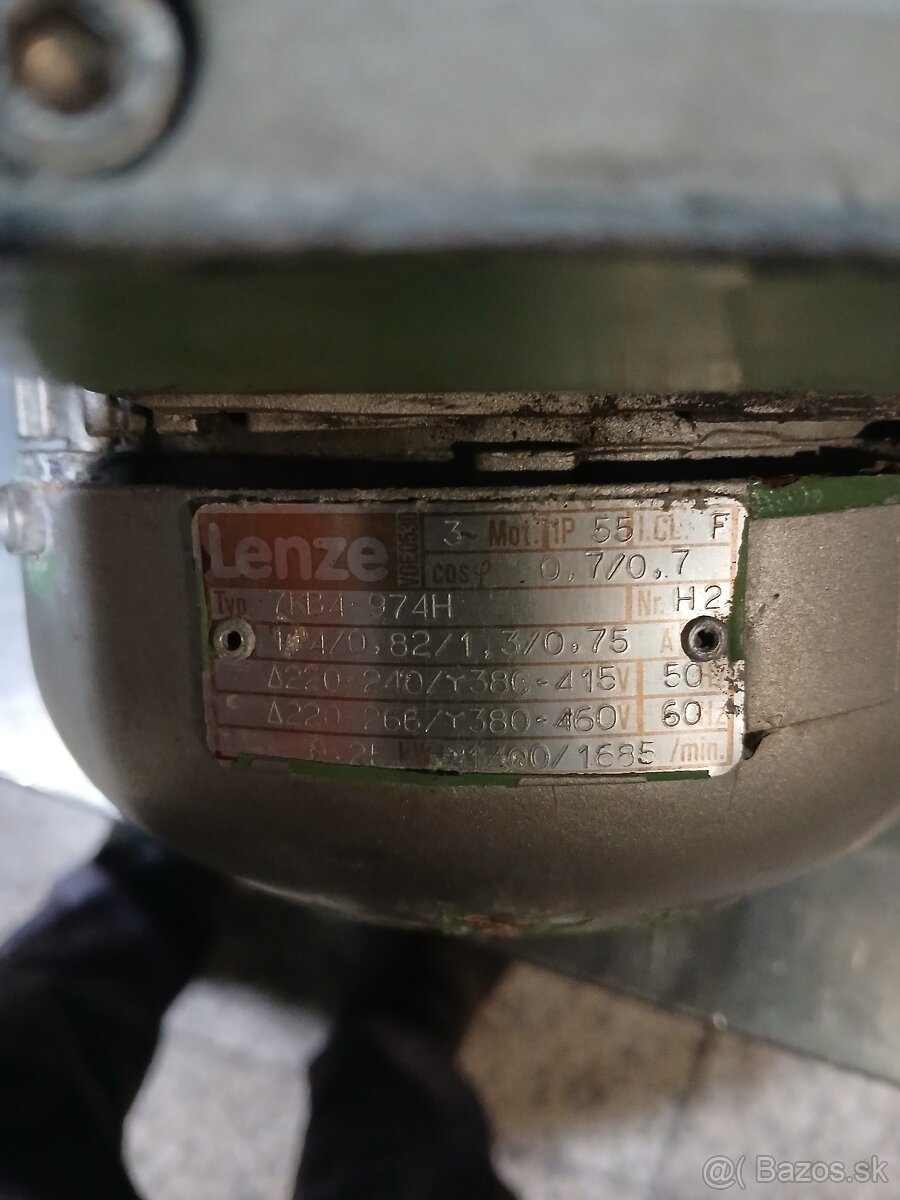 Elektromotor s prevodovkou - 4